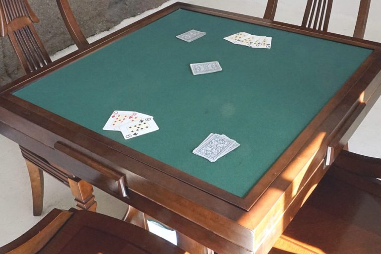 Read more about the article Replacement Baize for Card Tables