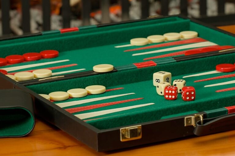 Read more about the article Covering for Backgammon Boards